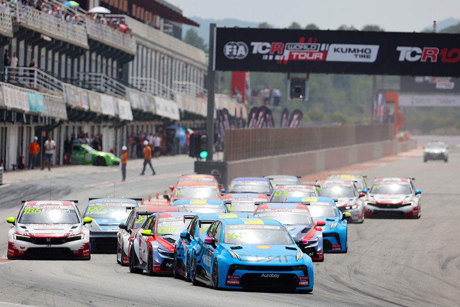 Three different formats for the events of the season