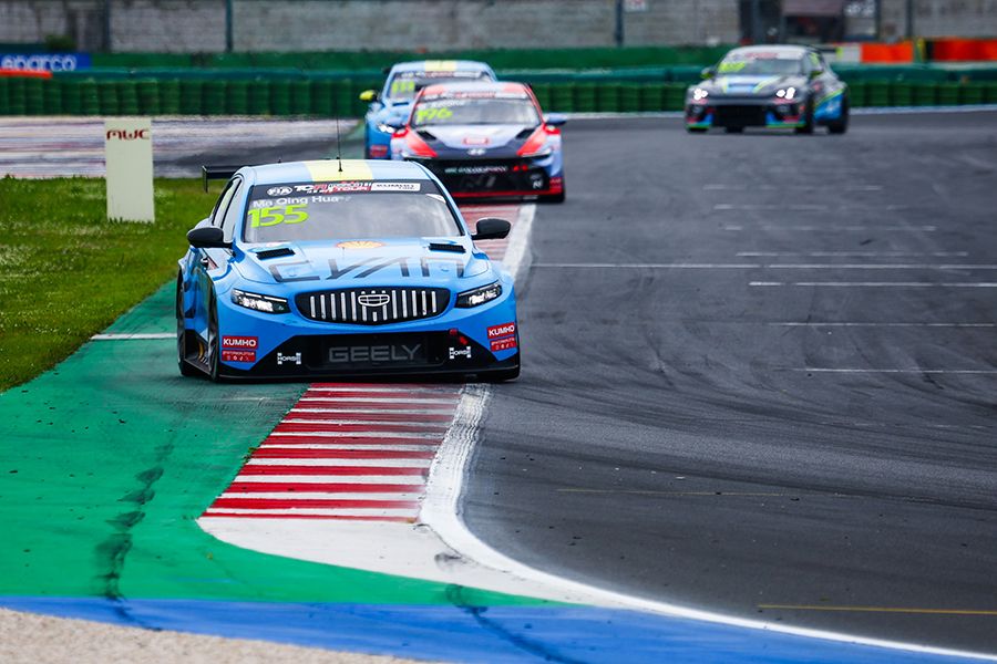 Ma Qing Hua scores Geely’s maiden win on its second race