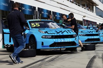 Ma and Bj&ouml;rk with Lynk & Co Cyan Racing in TCR World Tour