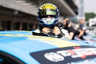 Thed Bj&ouml;rk delighted with victory in the opening race