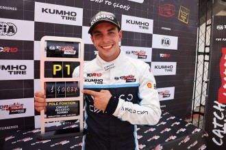 Santiago Urrutia leads Cyan Racing 1-2-3 in Valencia 