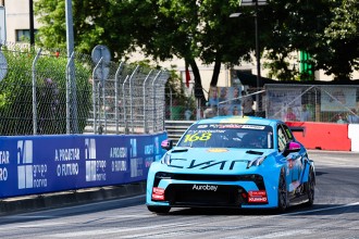 Yann Ehrlacher leads both of the practice sessions in Vila Real