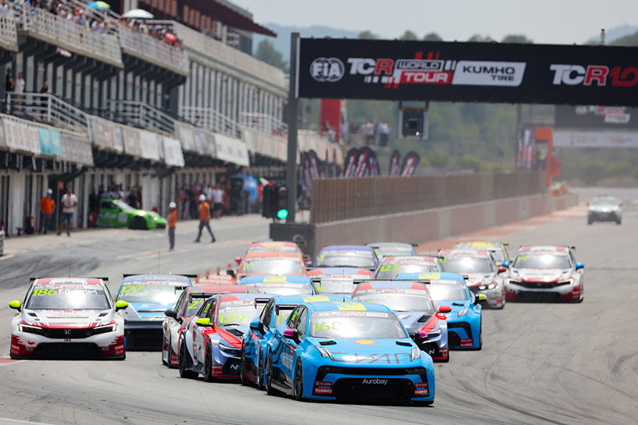 Three different formats for the events of the season