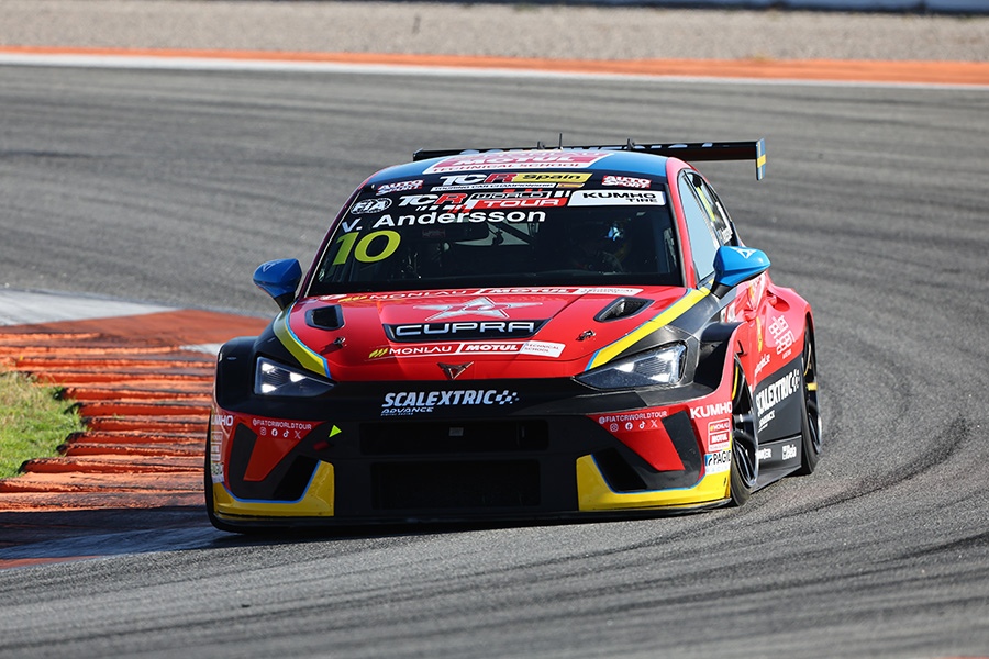 Viktor Andersson tops opening practice session at Valencia