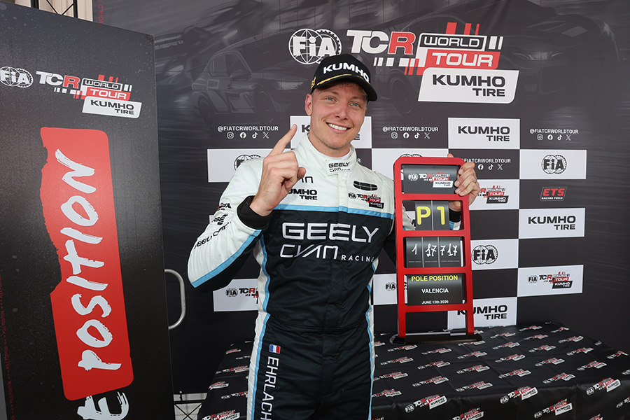 Yann Ehrlacher leads Geely 1-2-3 in qualifying at Valencia