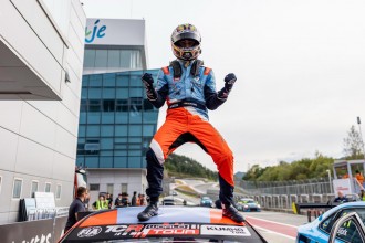 Mikel Azcona secures victory and the championship lead after a dominant run at Inje